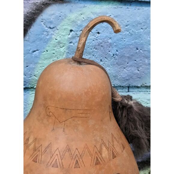 Native American Hand Etched Gourd Signed Southwest Art Design 1988 15"x8½" EUC - Picture 10 of 16